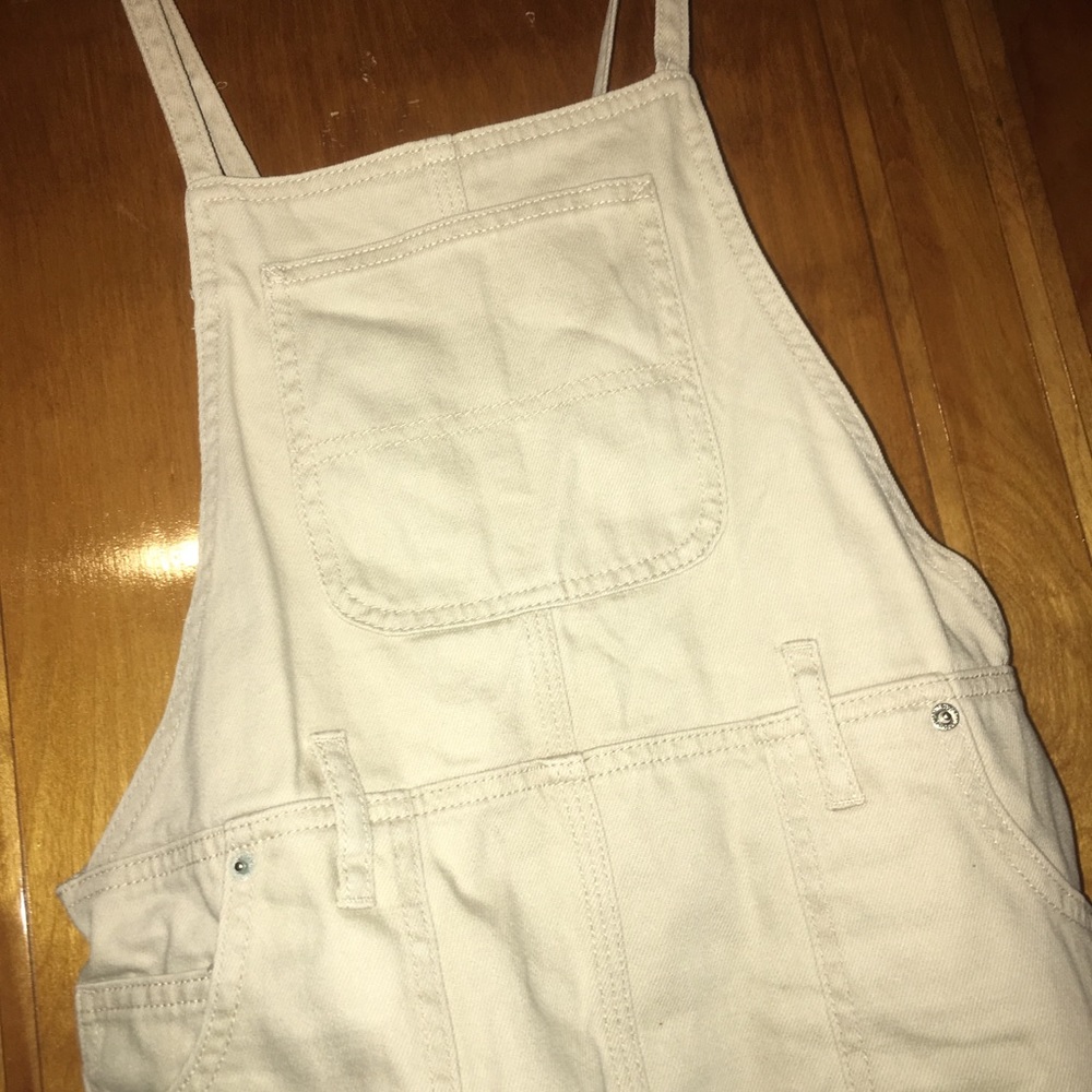 Forever 21 khaki overall.